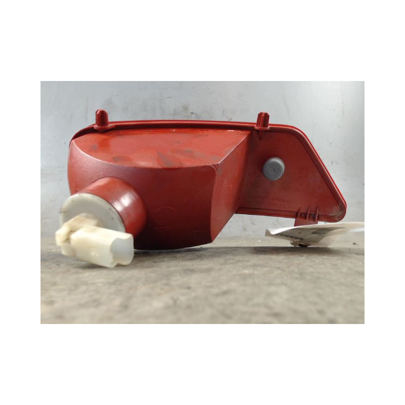 FEU BROUILLARD ARRIERE DROIT PEUGEOT 3008 2009-