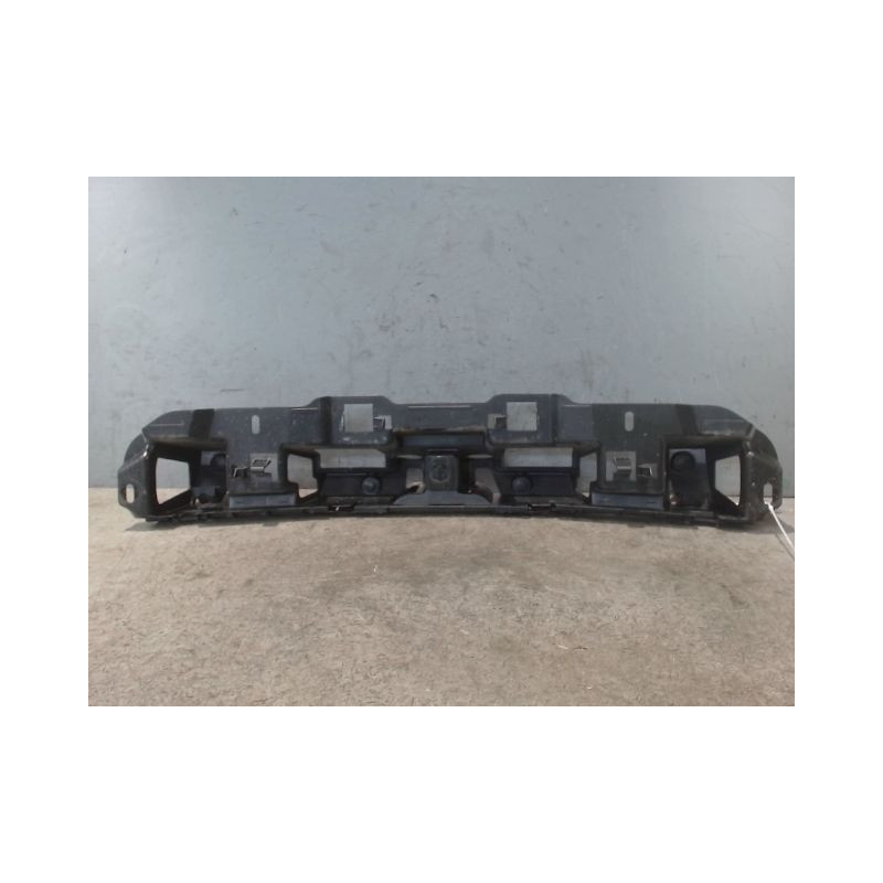 SUPPORT CENTRAL PARE-CHOC ARRIERE  CITROEN C3 2009-