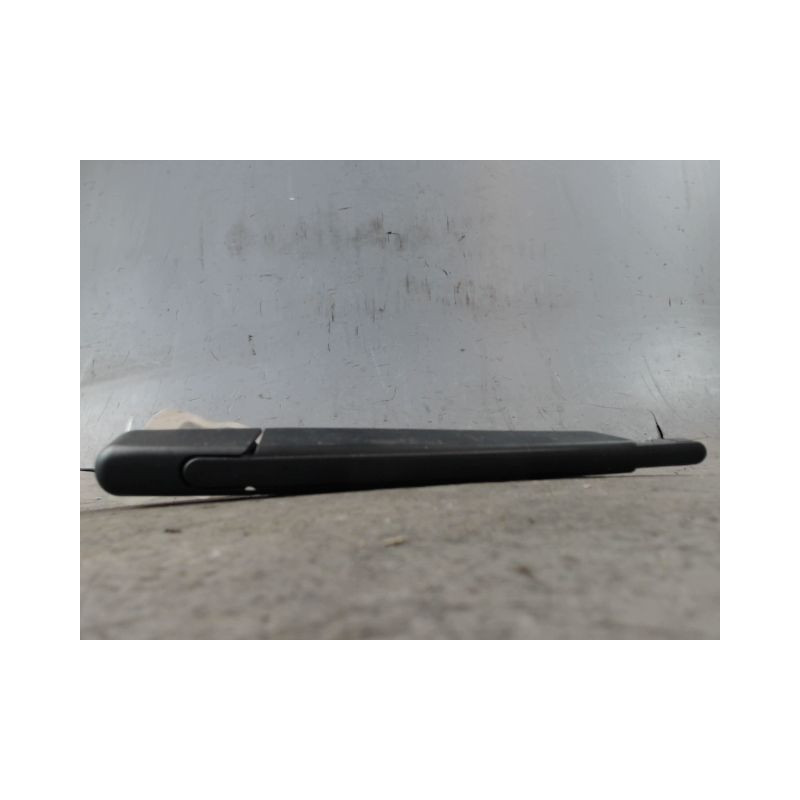 BRAS ESSUIE-GLACE ARRIERE CITROEN C4 2010-