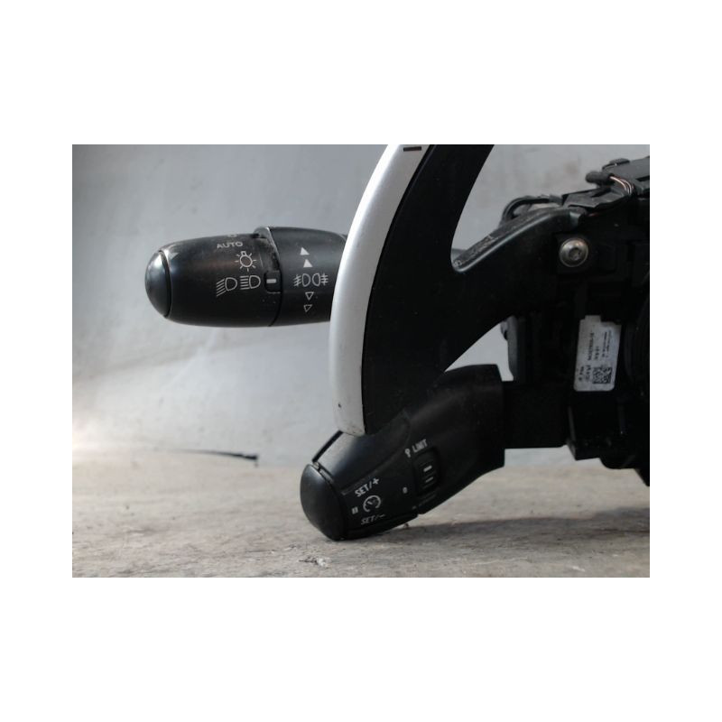 BLOC COMMODOS PEUGEOT 3008 2009-