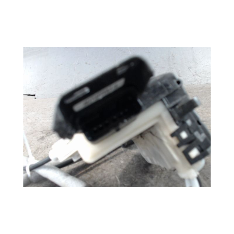 SERRURE PORTE COULISSANTE DROIT FIAT SCUDO