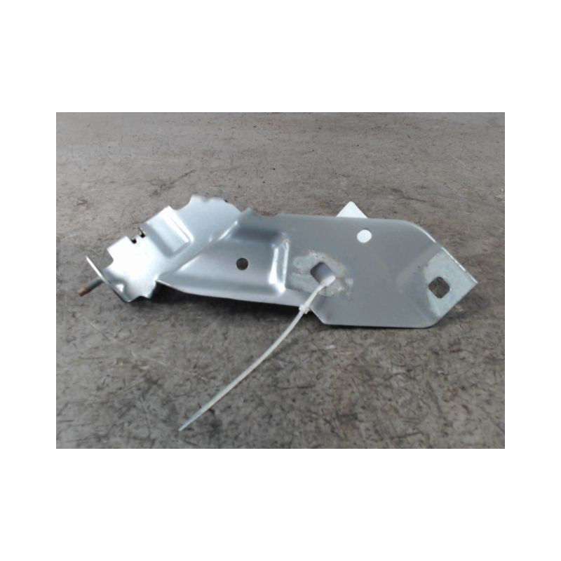 SUPPORT AILE AVG RENAULT CLIO IV