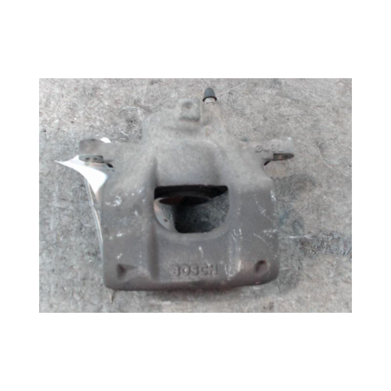 ETRIER DE FREIN AVANT GAUCHE PEUGEOT 108