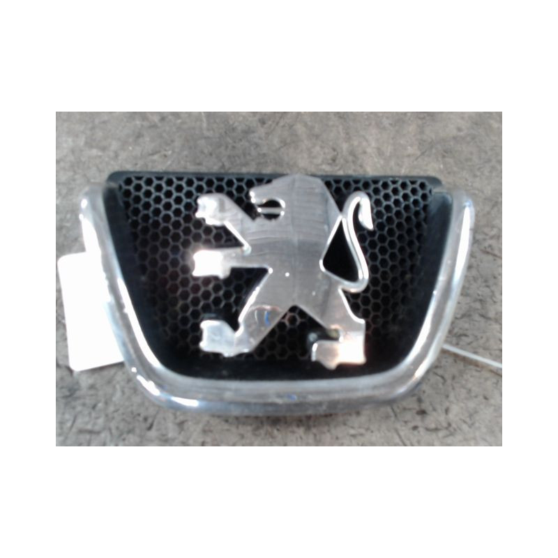 SIGLE CALANDRE PEUGEOT 206 SW 02-06