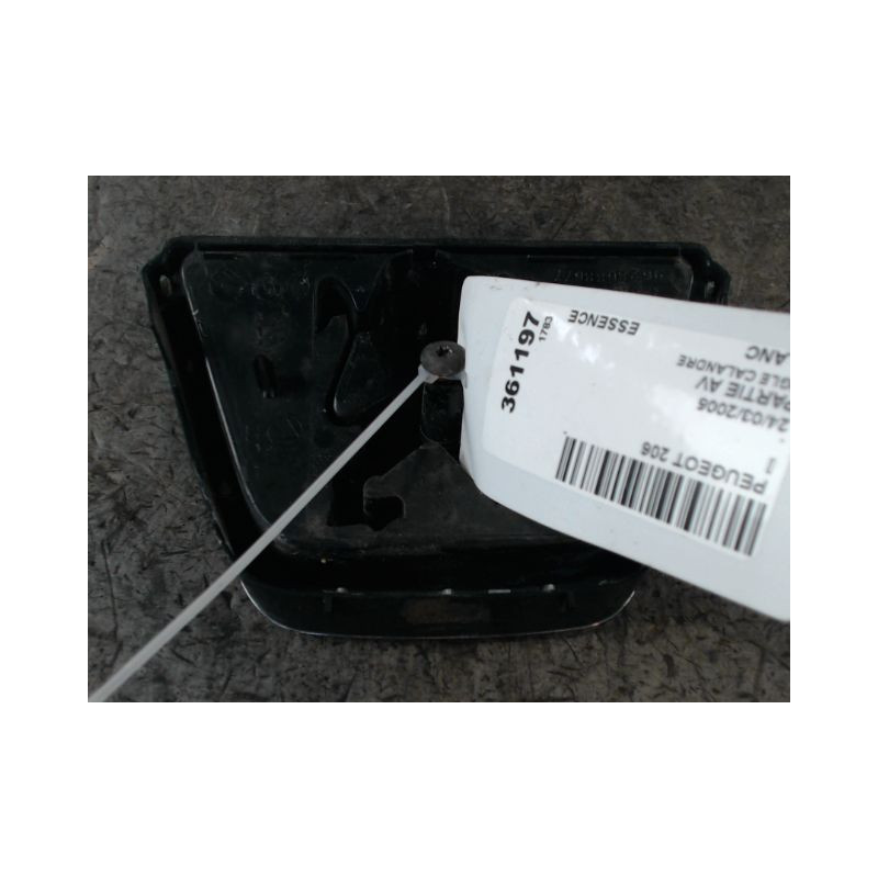 SIGLE CALANDRE PEUGEOT 206 SW 02-06