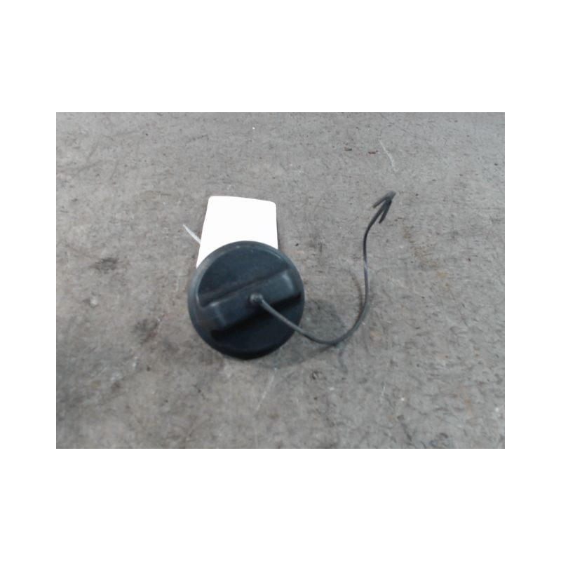 BOUCHON RESERVOIR A CARBURANT RENAULT CLIO IV