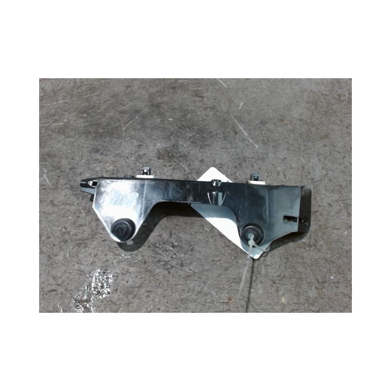 SUPPORT PARE-CHOC ARG RENAULT CLIO