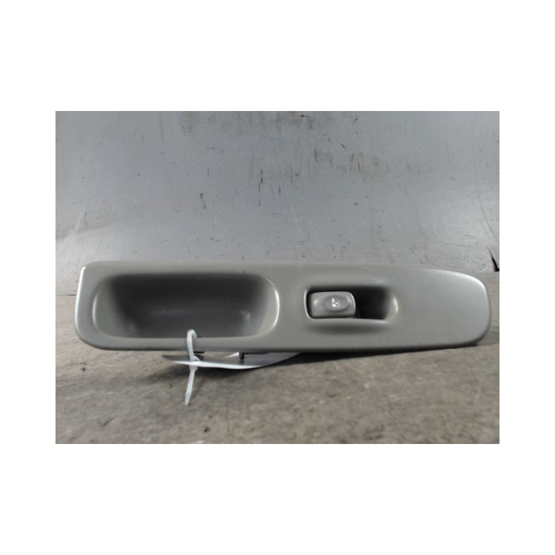 COMMANDE LEVE-GLACE PORTE AVD RENAULT TWINGO PH.3 2000-2007