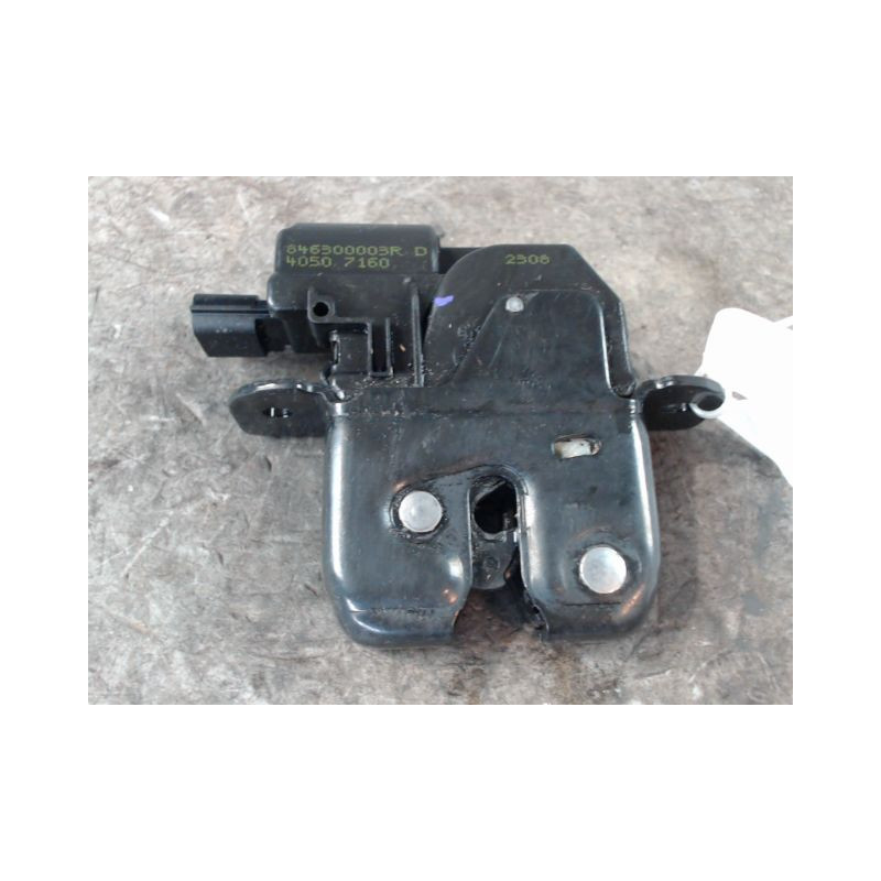 SERRURE HAYON  RENAULT TWINGO 2 2010-