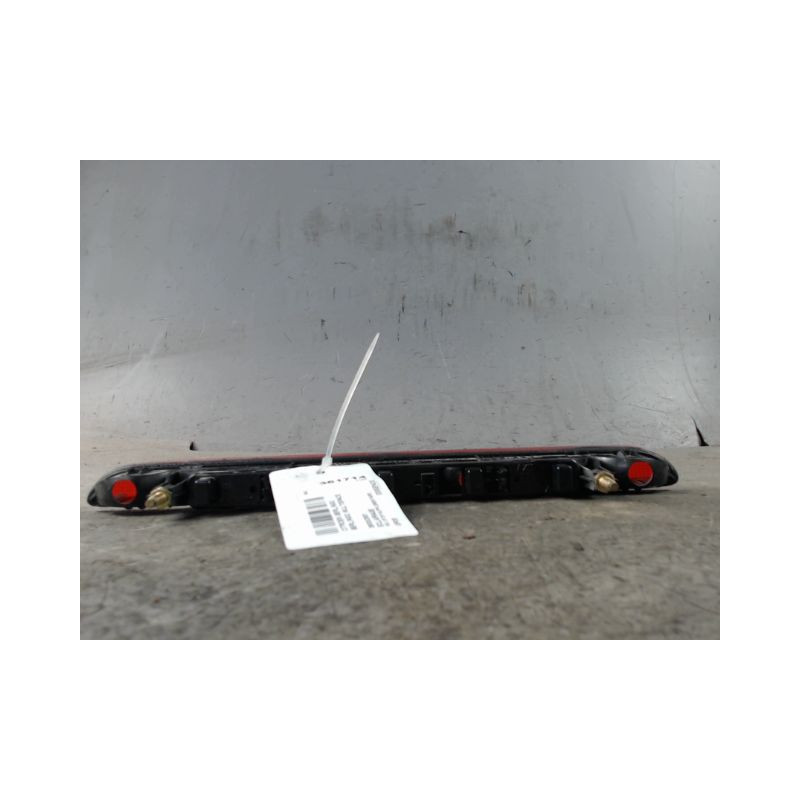 FEUX STOP SUPPLEMENTAIRE CITROEN BERLINGO MULTISPACE 2002-