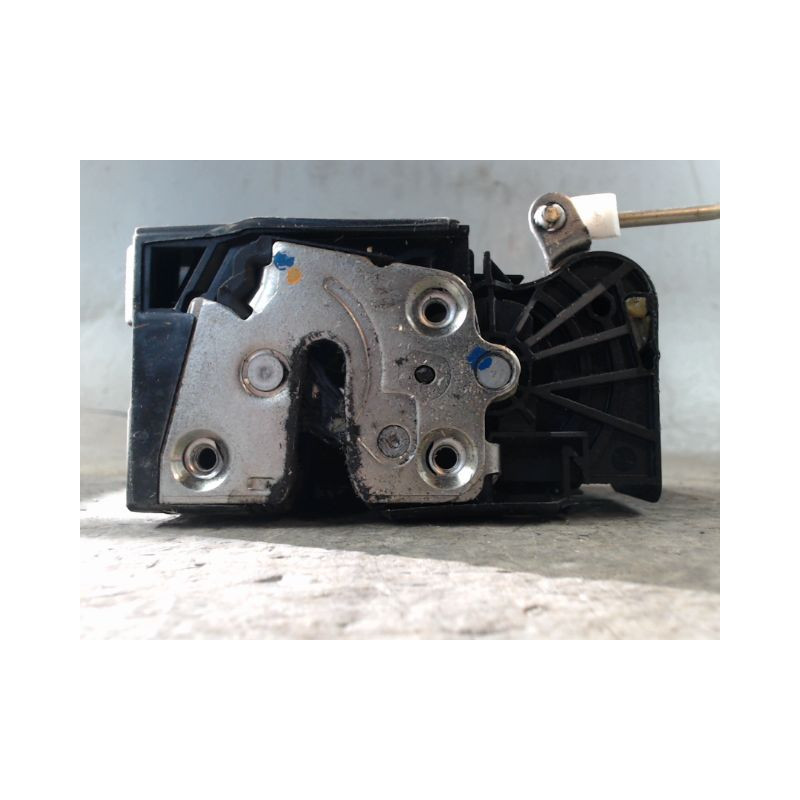 SYSTEME CONDAMNATION AVANT DROIT DACIA SANDERO 2008-