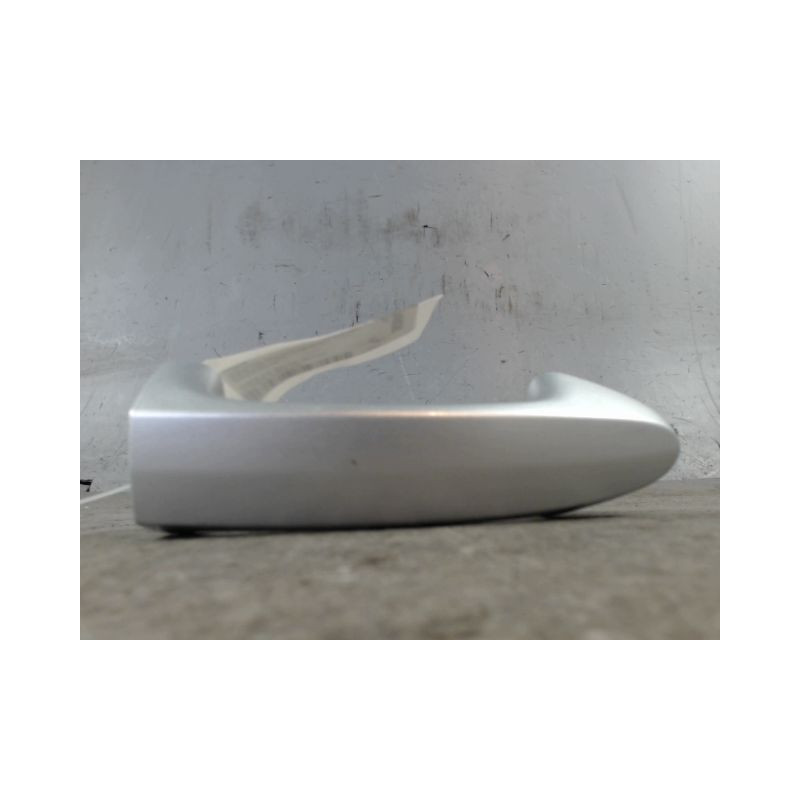 POIGNEE EXTERIEURE PORTE AVANT GAUCHE FORD FIESTA 2010-