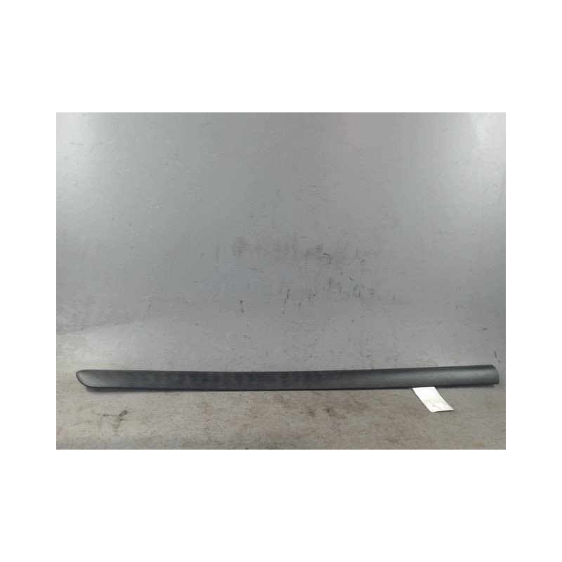 PROTECTION PORTE AVANT GAUCHE PEUGEOT 3008 2009-
