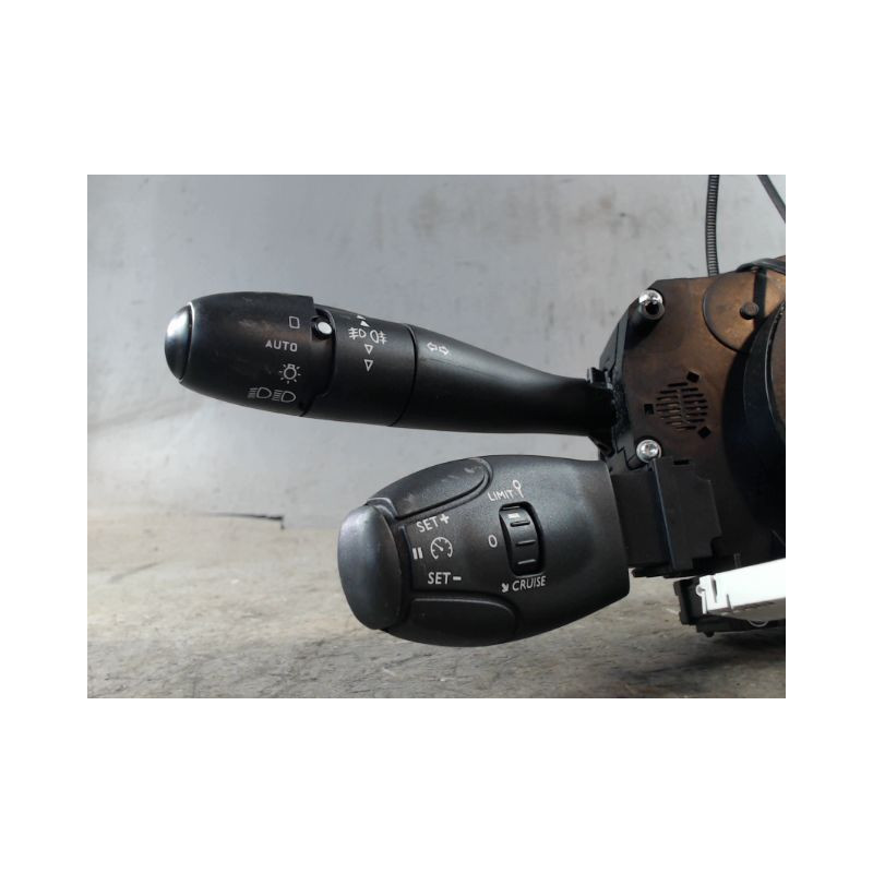 BLOC COMMODOS PEUGEOT 207 2009-