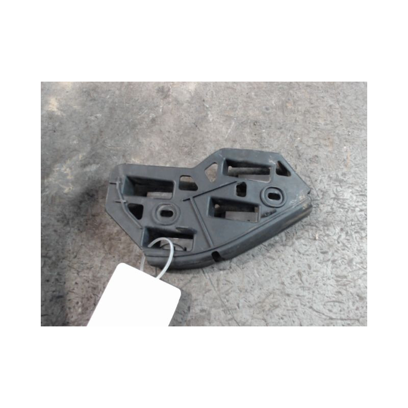 SUPPORT PARE-CHOC AVG VOLKSWAGEN POLO 2005-