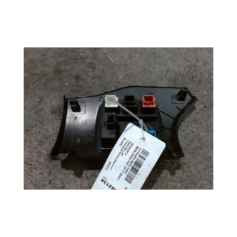 COMMANDE RETROVISSEUR EXTERIEUR ELECTRIQUE CITROEN BERLINGO FGT 2002-