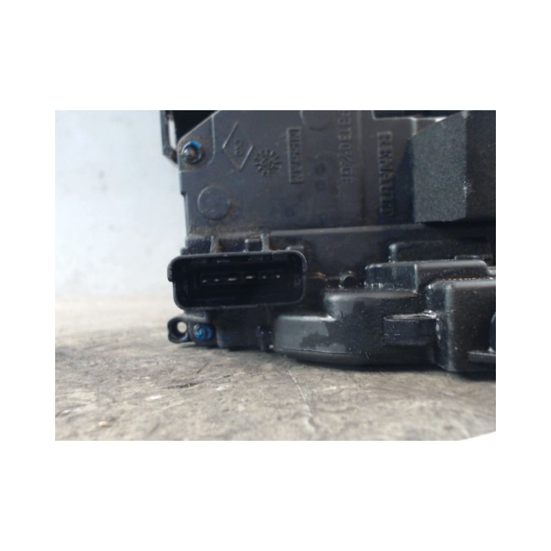 SYSTEME CONDAMNATION ARRIERE DROIT RENAULT MODUS 2008-