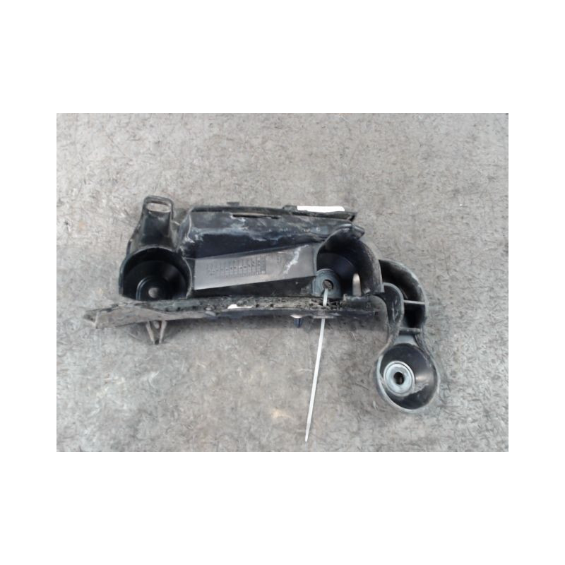 SUPPORT PARE-CHOC ARG CITROEN C3 2009-
