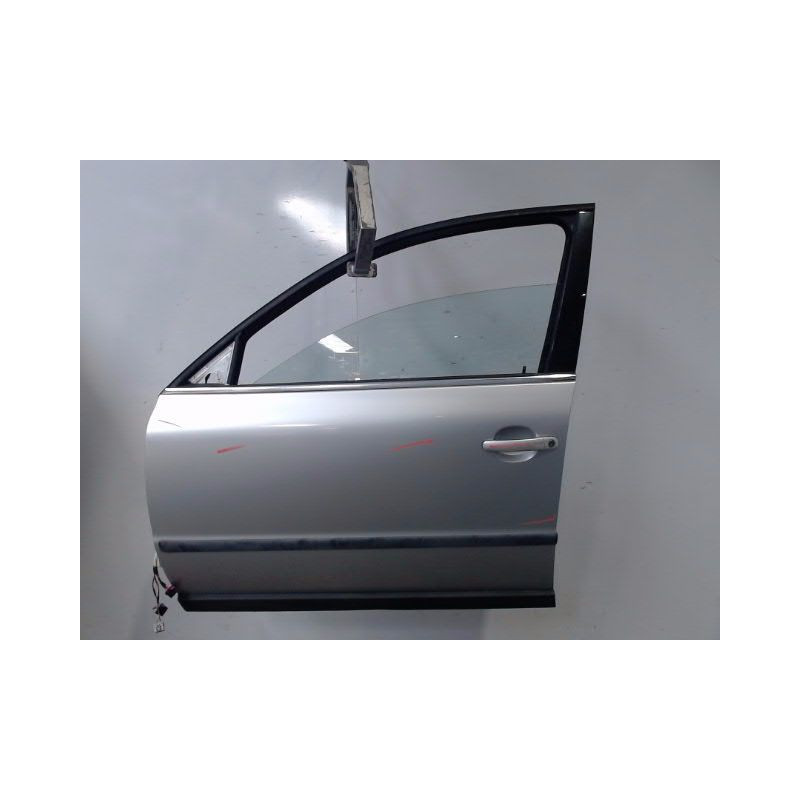 PORTE AVANT GAUCHE VOLKSWAGEN PASSAT BREAK 00-05