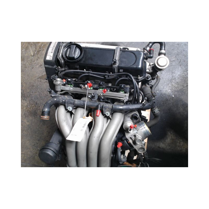 MOTEUR ESSENCE VOLKSWAGEN PASSAT BREAK 00-05 