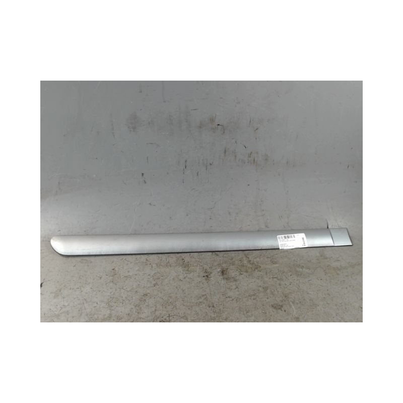 PROTECTION PORTE ARRIERE DROIT PEUGEOT 307 2001-2005