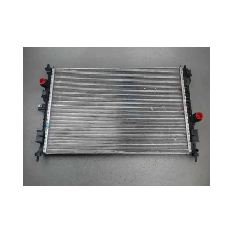 RADIATEUR PEUGEOT 3008