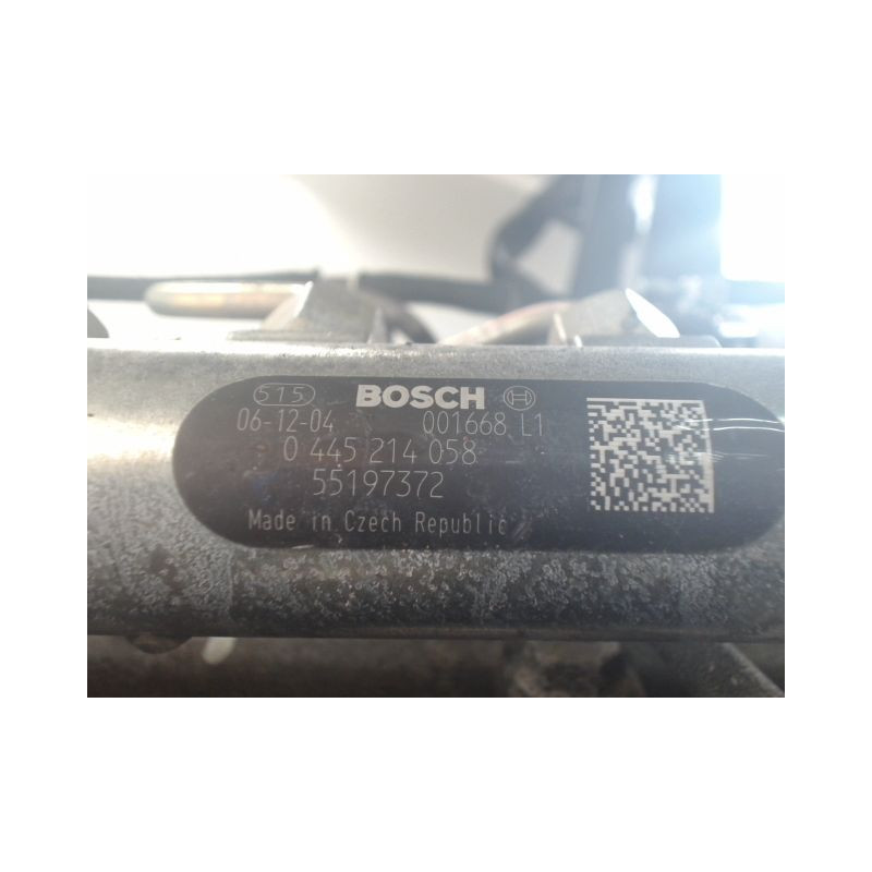 MOTEUR DIESEL ALFA ROMEO GT 1.9 JTD 