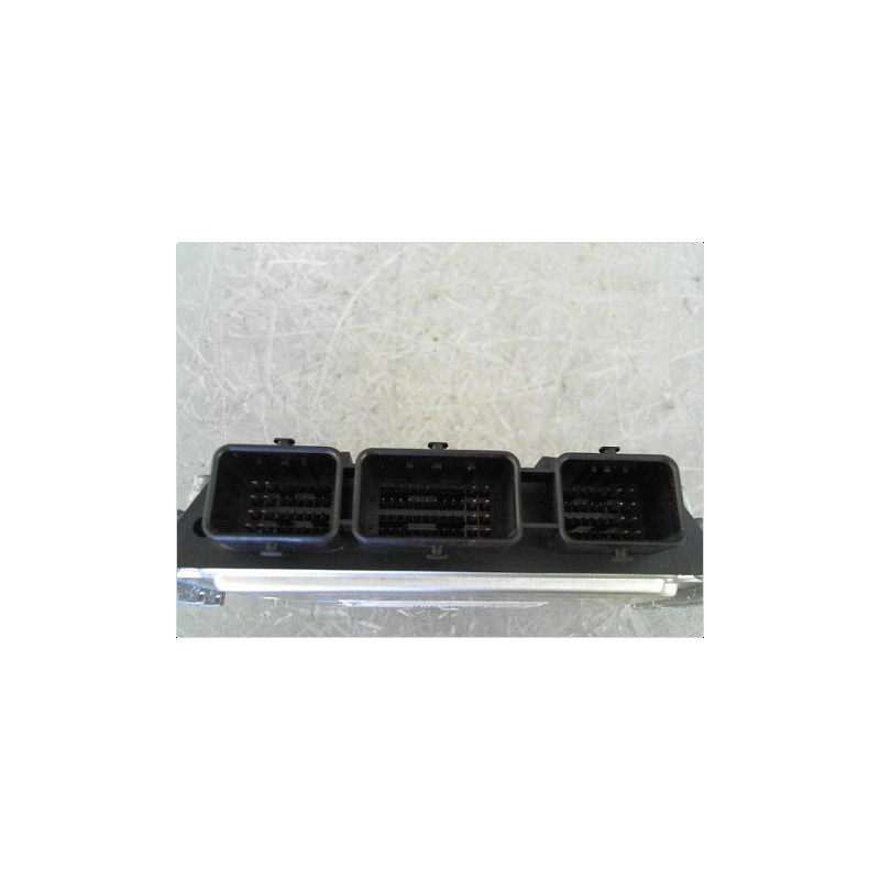 CALCULATEUR MOTEUR CITROEN C4 04-08