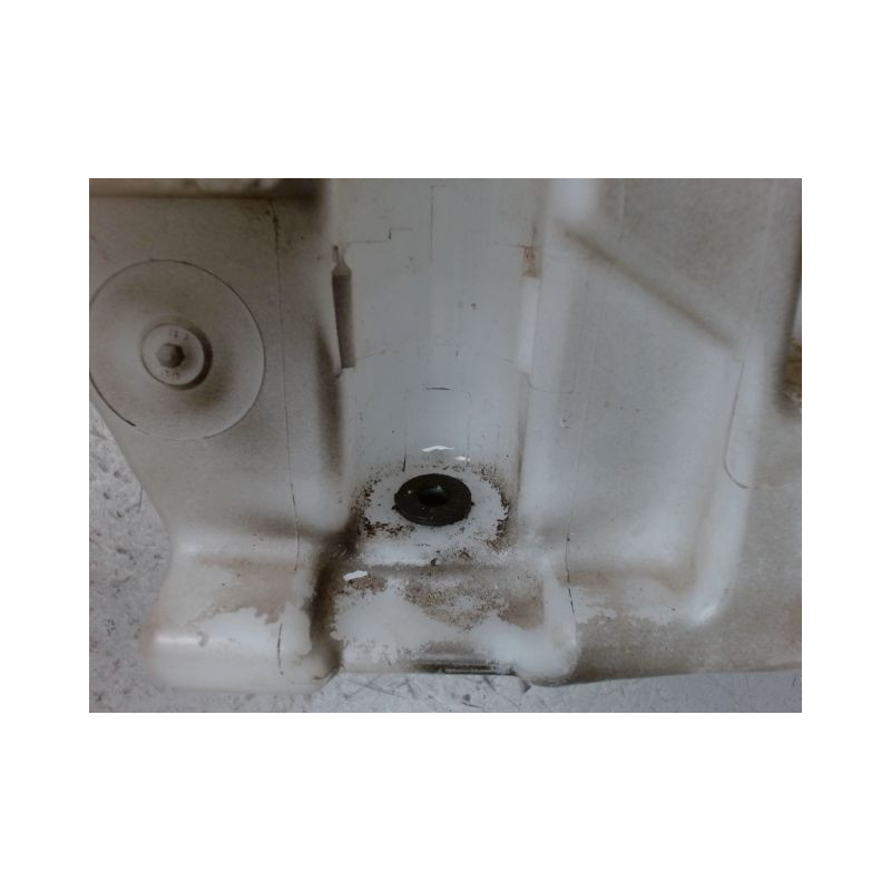 RESERVOIR LAVE-GLACE AVANT VOLKSWAGEN POLO
