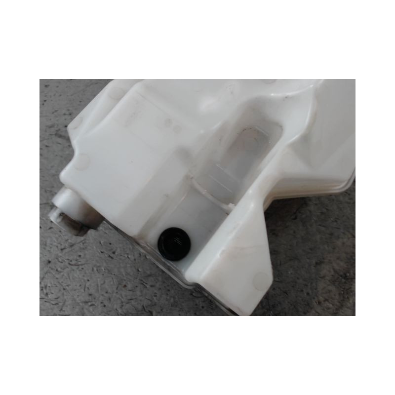 RESERVOIR LAVE-GLACE AVANT RENAULT CLIO