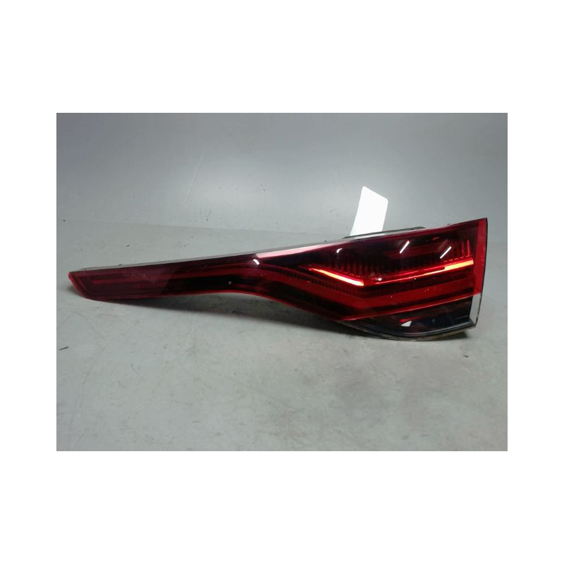 FEU ARRIERE INTERIEUR DROIT RENAULT MEGANE