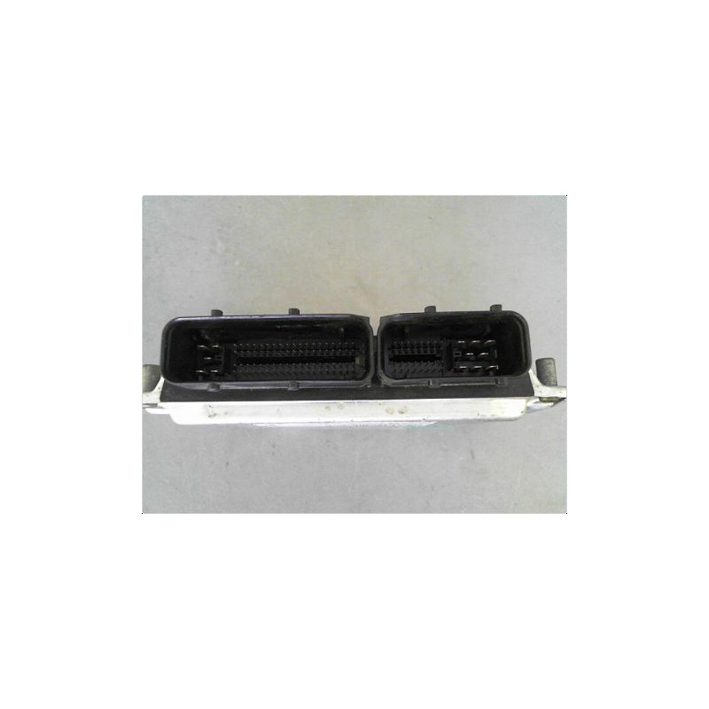 CALCULATEUR MOTEUR VOLKSWAGEN POLO IV 02-05
