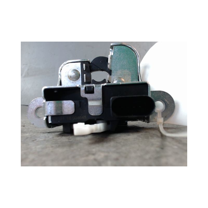 SERRURE HAYON  SEAT IBIZA 2008-
