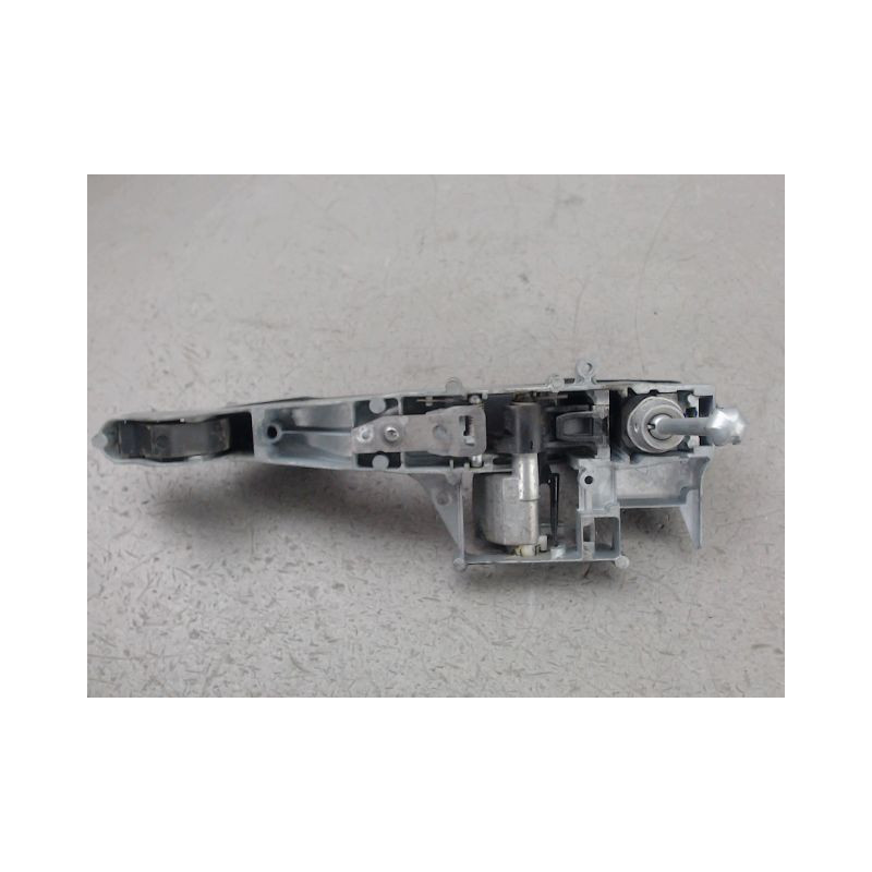 POIGNEE EXTERIEURE PORTE AVANT GAUCHE PEUGEOT 207