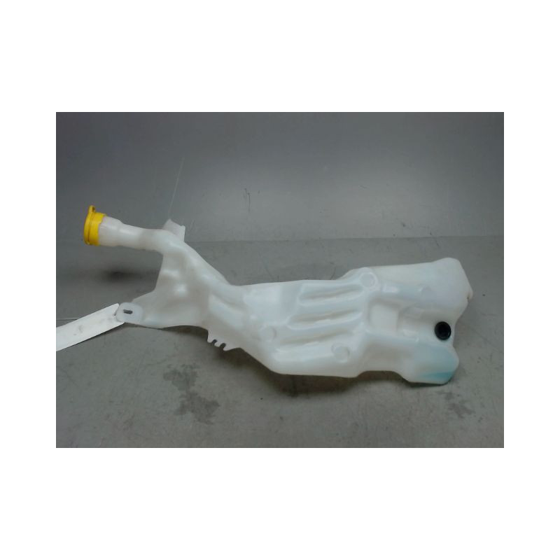 RESERVOIR LAVE-GLACE AVANT RENAULT MEGANE