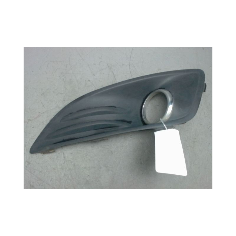 GRILLE VENTILATION PARE-CHOC AVG FORD FIESTA