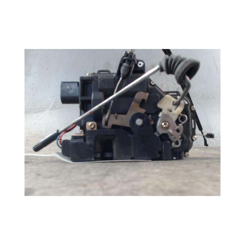 SYSTEME CONDAMNATION AVANT DROIT VOLKSWAGEN GOLF IV 98-2004