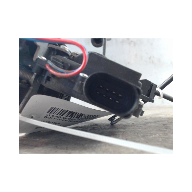 SYSTEME CONDAMNATION AVANT GAUCHE VOLKSWAGEN GOLF IV 98-2004