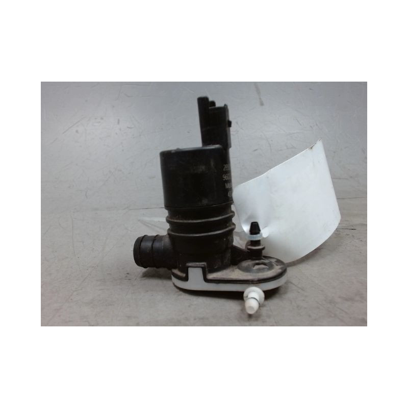 POMPE LAVE-GLACE AVANT RENAULT CLIO