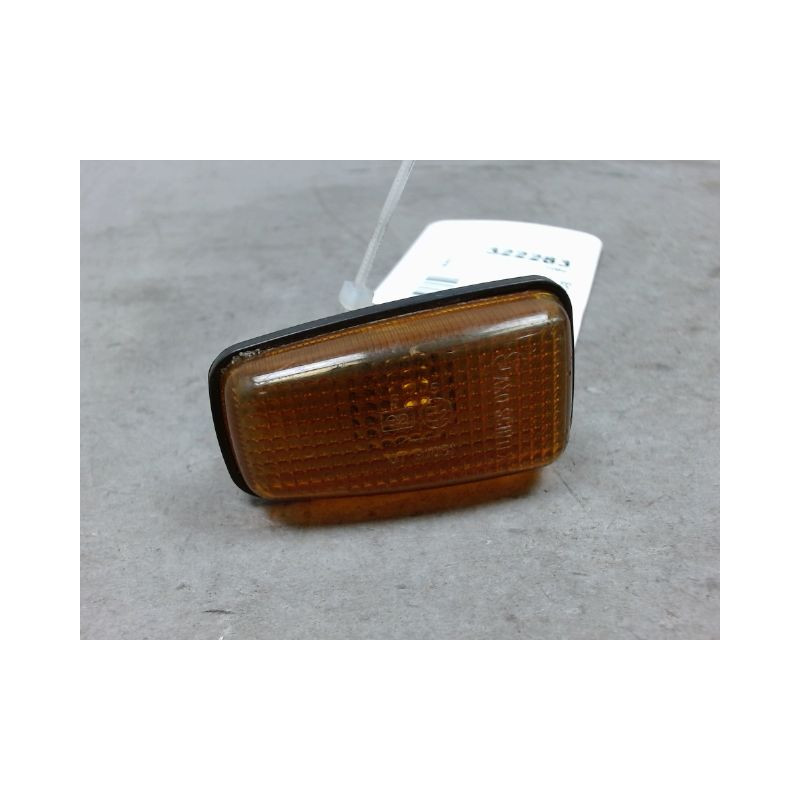 REPETITEUR AILE GAUCHE CITROEN XANTIA -98