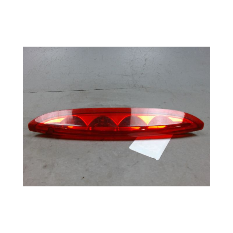 FEUX STOP SUPPLEMENTAIRE PEUGEOT 208