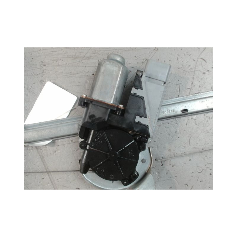 MECANISME+MOTEUR LEVE-GLACE AVANT DROIT CITROEN C3