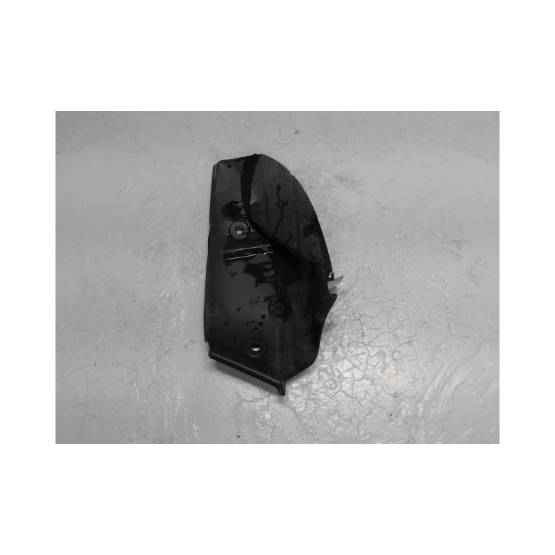 PARE-BOUE ARRIERE DROIT DACIA SANDERO 2008-