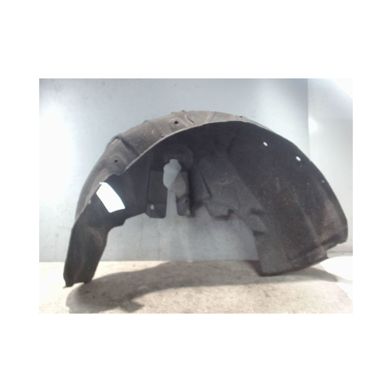 PARE-BOUE ARRIERE DROIT AUDI A4 2004-