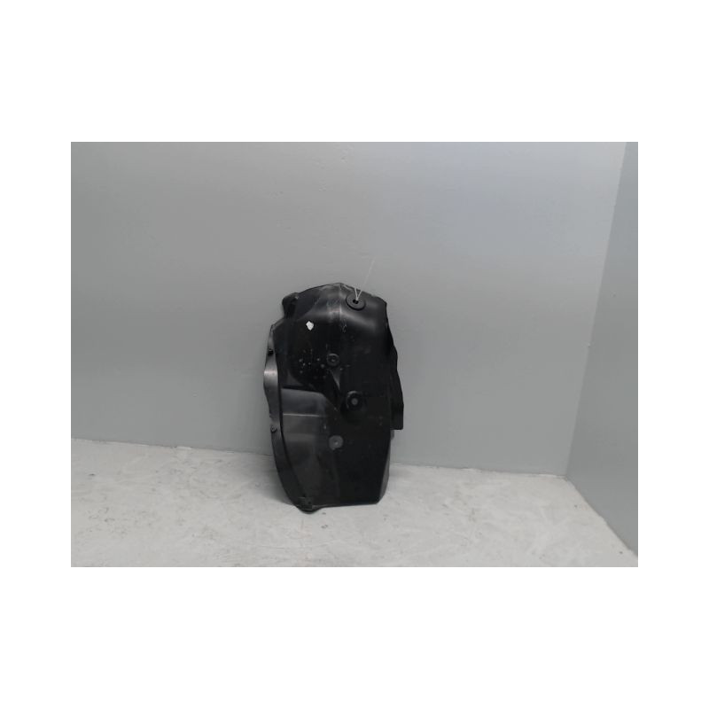 PARE-BOUE ARRIERE GAUCHE DACIA SANDERO 2008-