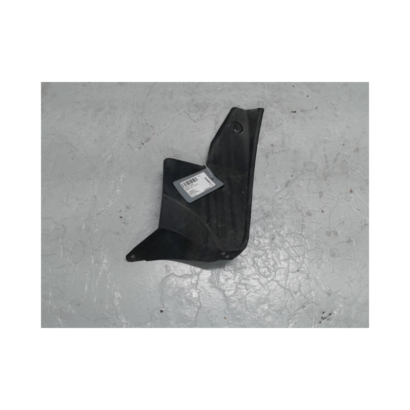 PARE-BOUE ARRIERE GAUCHE TOYOTA YARIS II 2010-