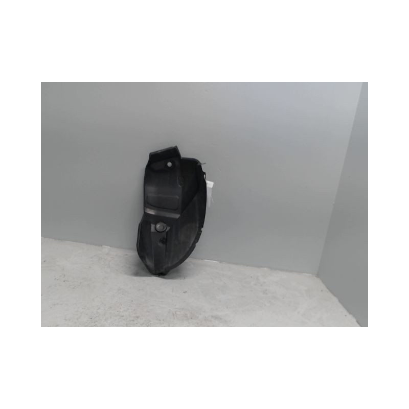 PARE-BOUE ARRIERE GAUCHE DACIA SANDERO 2008-