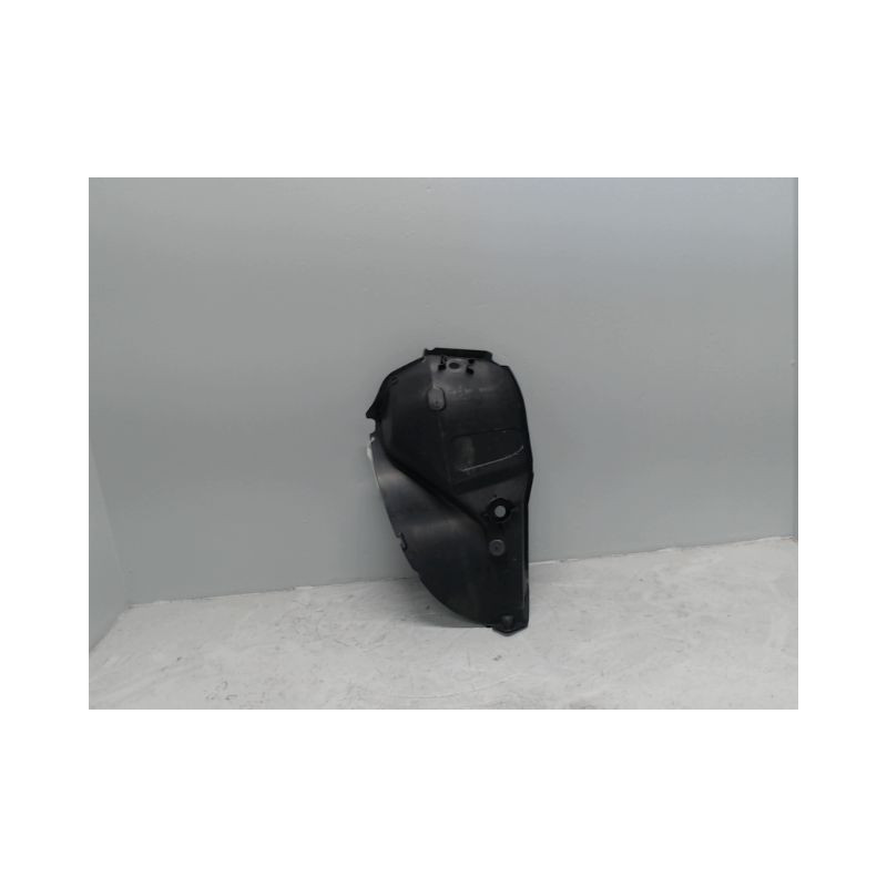 PARE-BOUE ARRIERE GAUCHE DACIA SANDERO 2008-