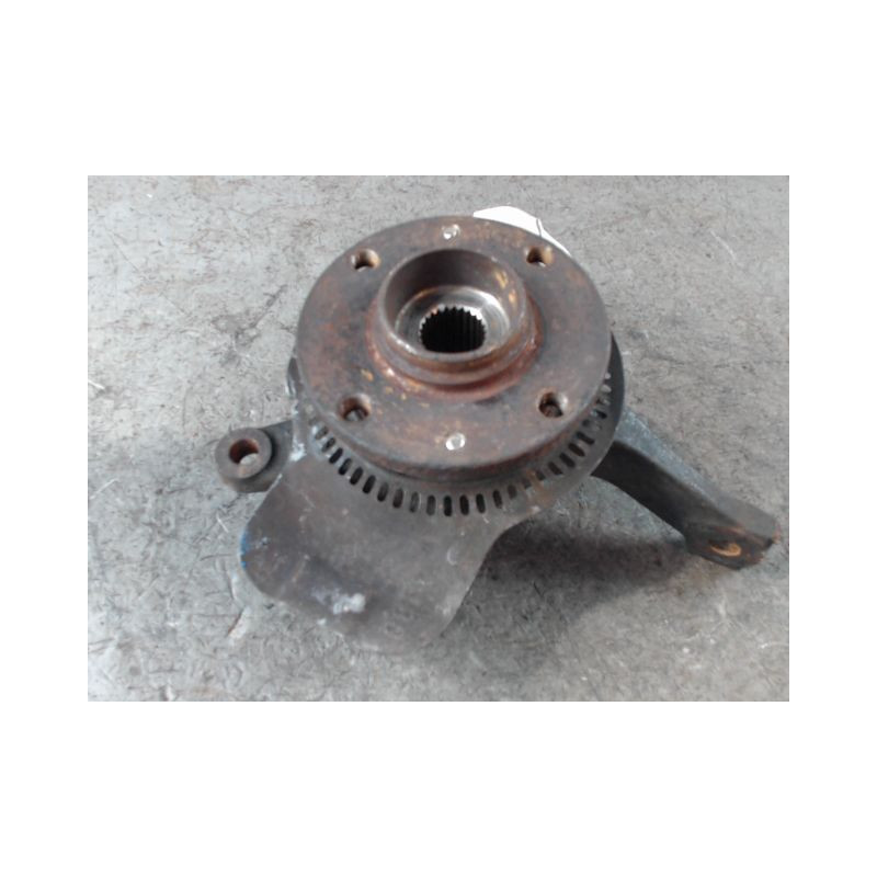 PIVOT AVANT GAUCHE SUZUKI SWIFT