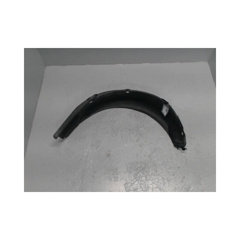PARE-BOUE AVANT GAUCHE RENAULT LAGUNA 98-2000